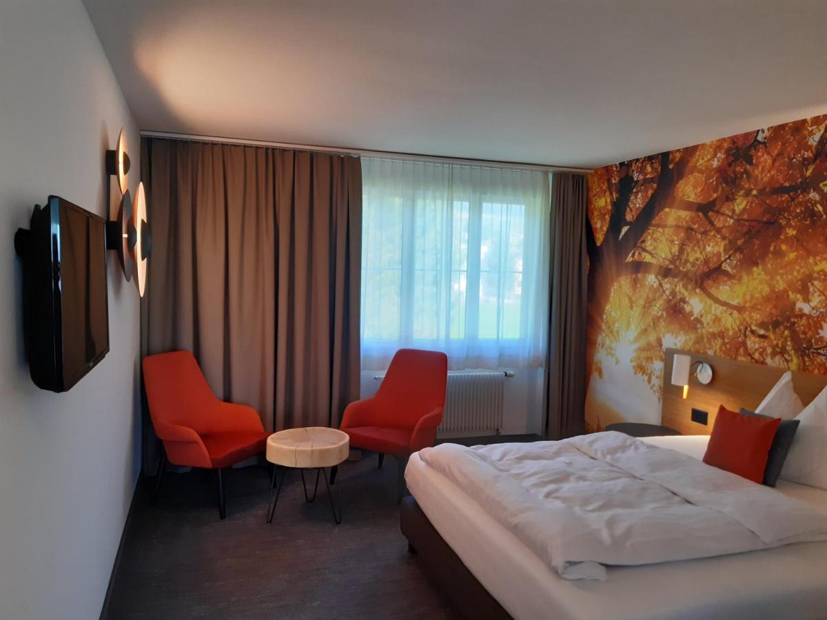 Hotel Urs Und Viktor Bettlach Екстериор снимка
