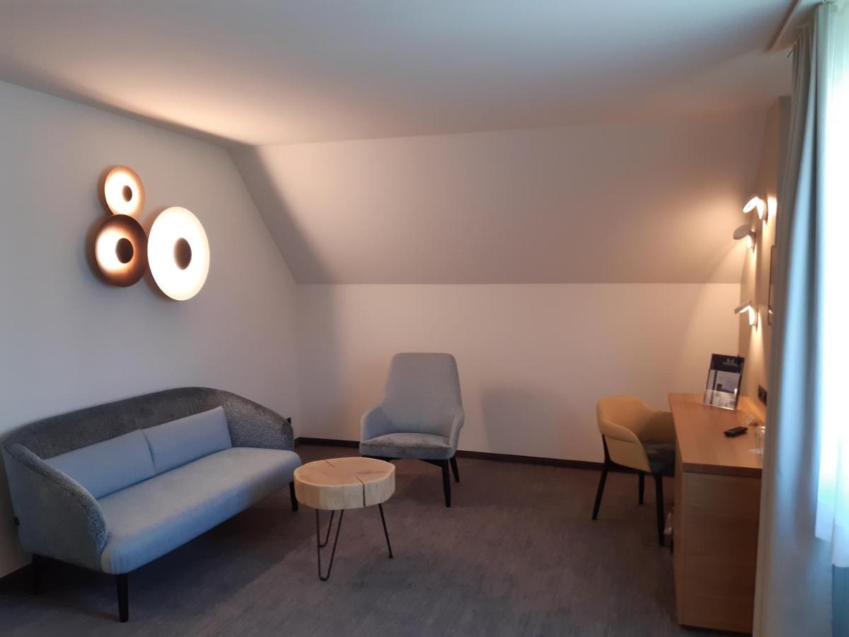 Hotel Urs Und Viktor Bettlach Екстериор снимка